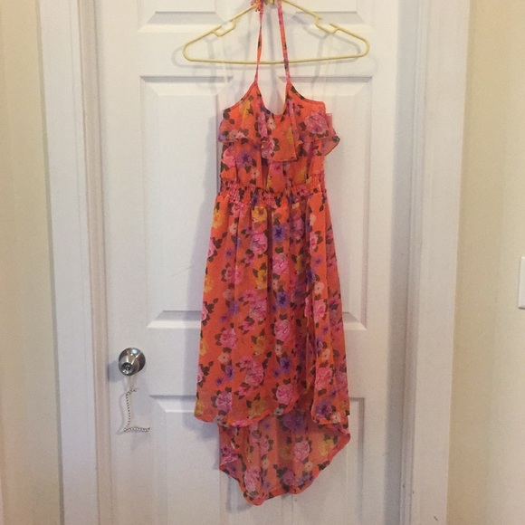 Dollhouse Other - Summer floral dress